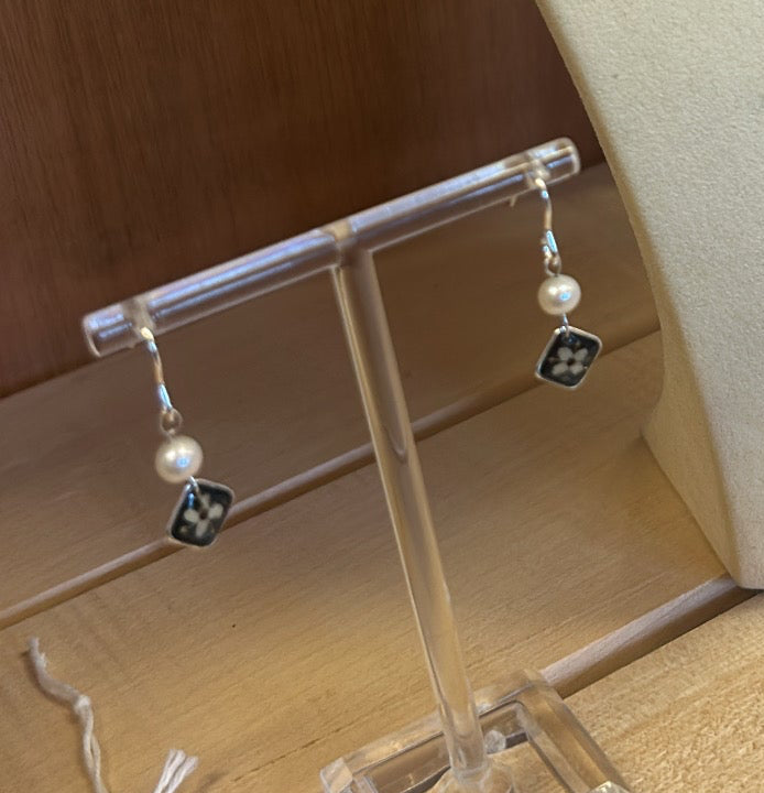 Elderflower and Pearl Earrings