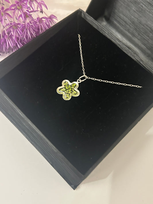 Green Cow Parsley Flower Pendant Necklace