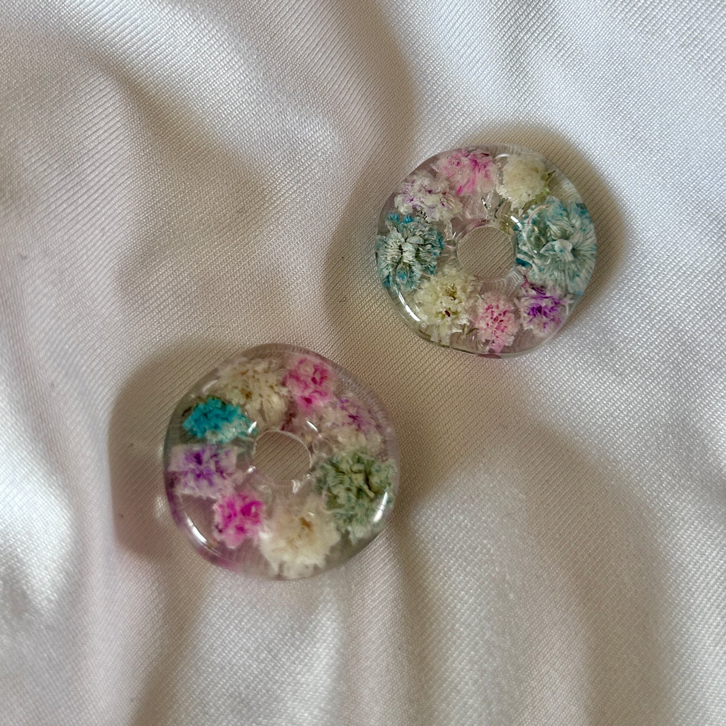 Rainbow Gypsophila Flower Charms
