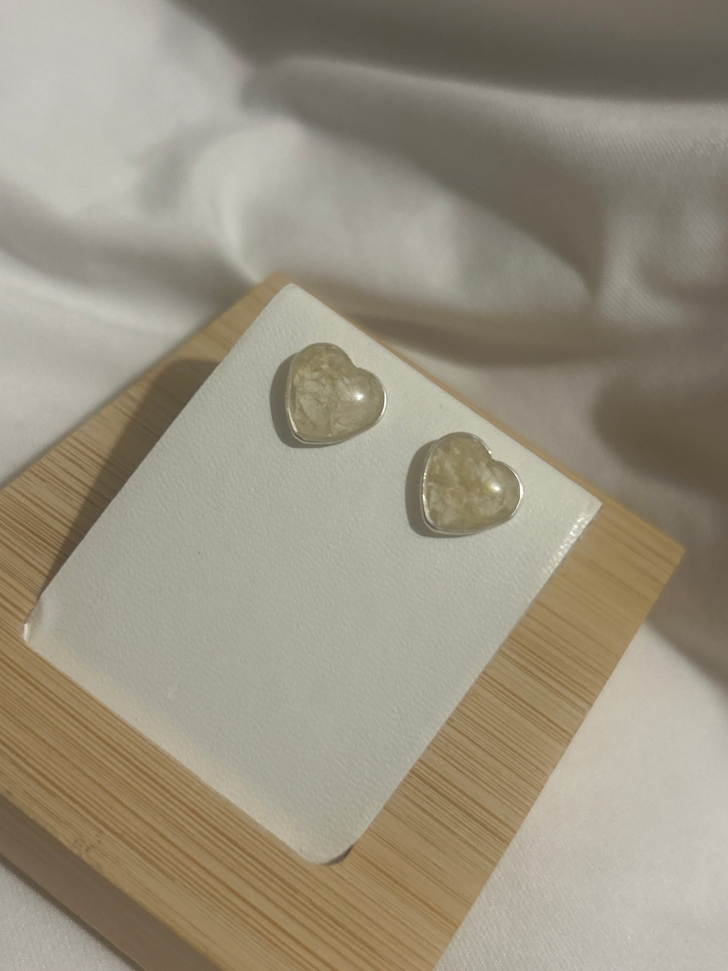 Crushed Daisy Heart Studs