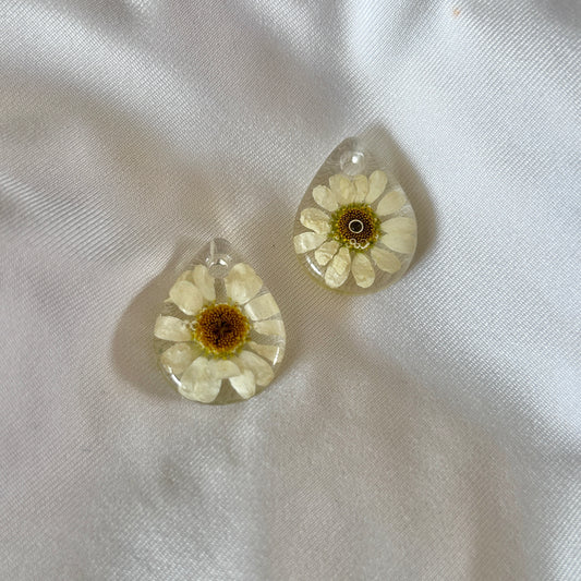 Daisy Drop Charms