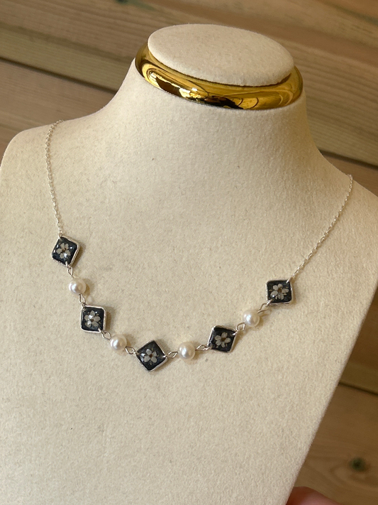 Elderflower & Pearl Necklace