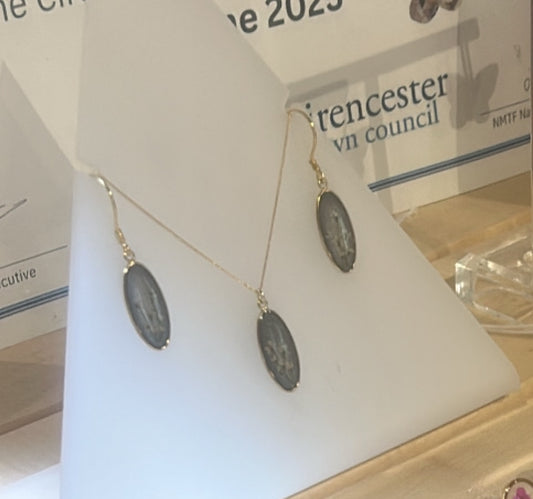 Cow Parsley Gold Earrings & Necklace