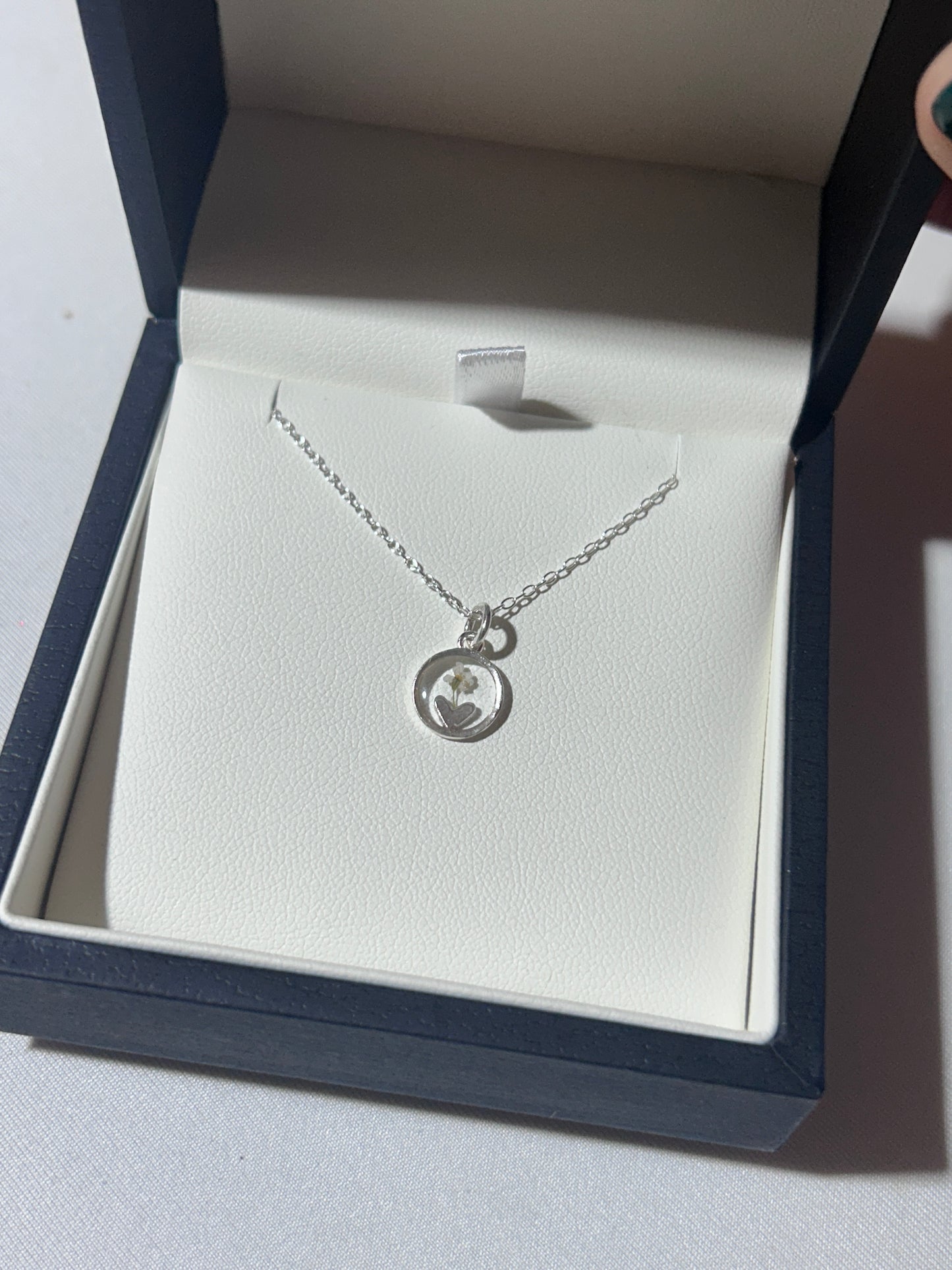 Cow Parsley Heart in Circle Necklace