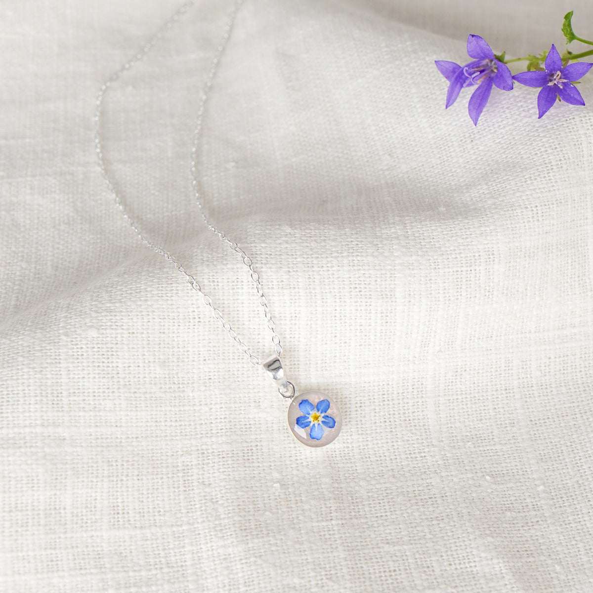 Forget Me Not Dainty Circle Necklace