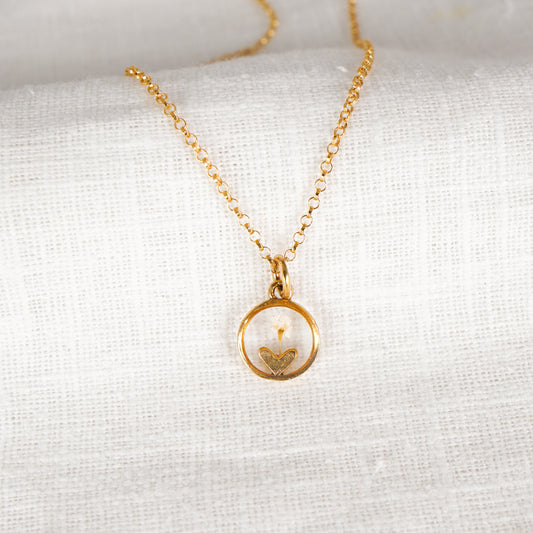 Dried Cow Parsley Heart in Circle Pendant Gold Vermeil Necklace