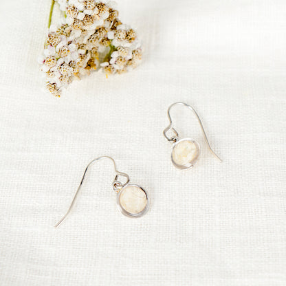 Crushed Daisy Eternal Hook Earrings April Birth Flower