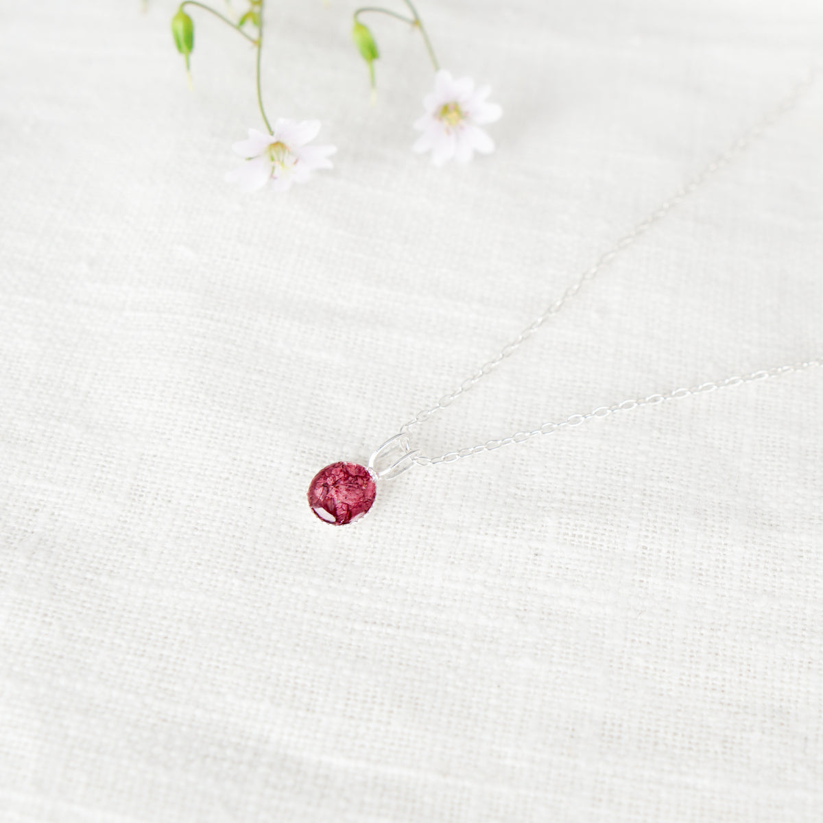 Crushed Poppy Dainty Circle Necklace - August Birth Flower