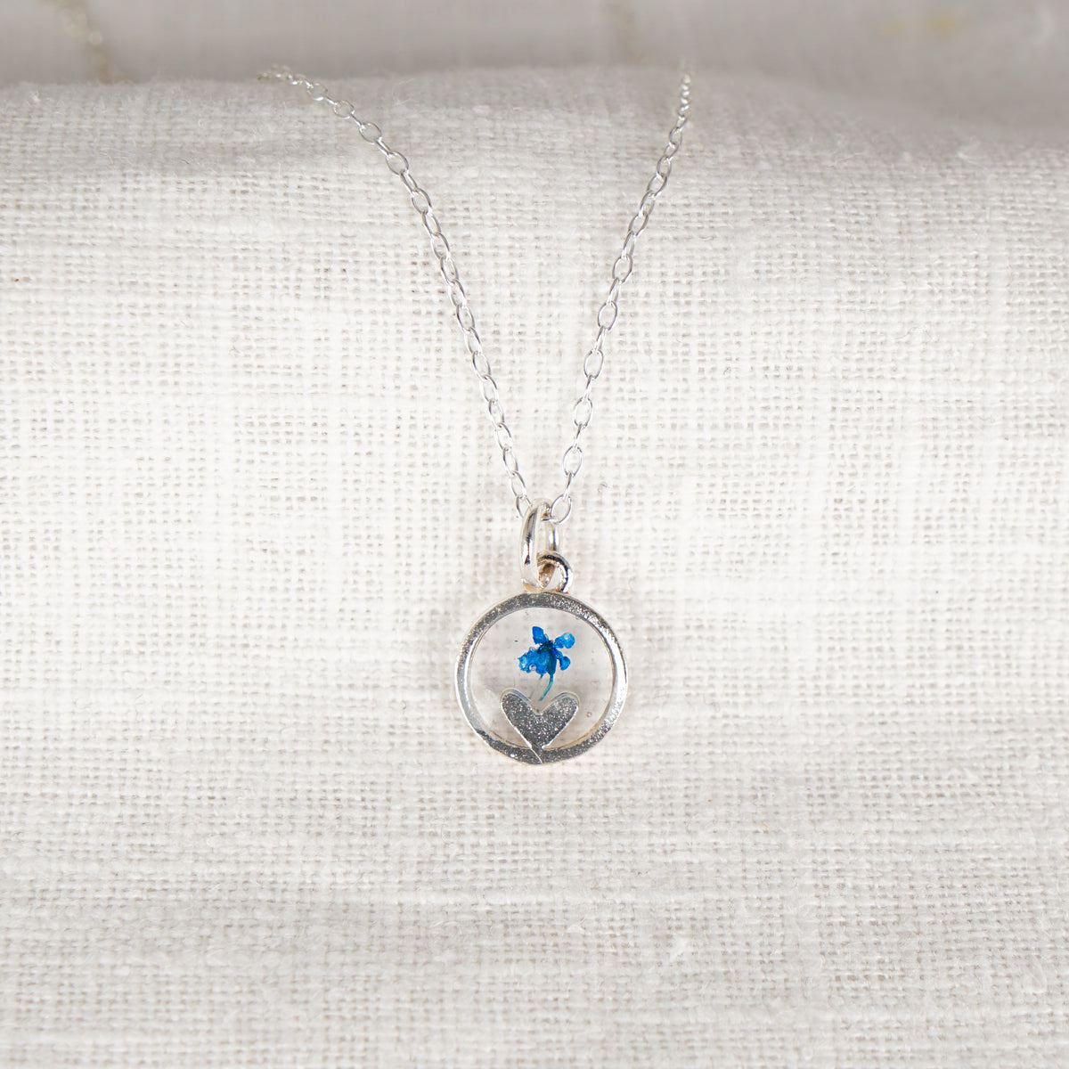 Cow Parsley Heart in Circle Necklace - Shade Sapphire