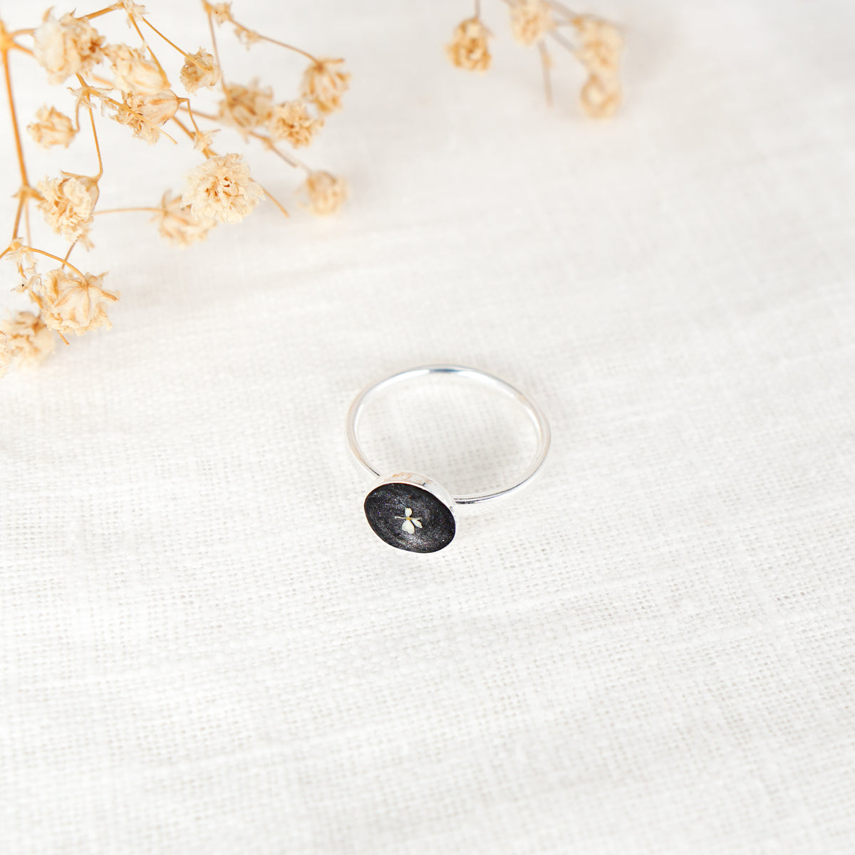 Cow Parsley Circle Ring