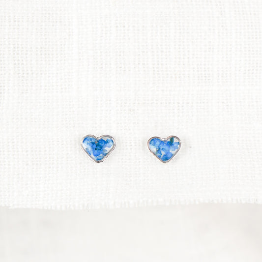 Cow Parsley Dainty Heart Studs - Shade Sapphire