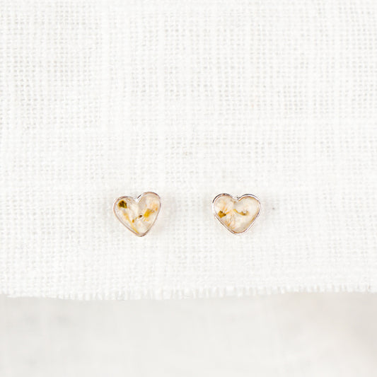 Cow Parsley Dainty Heart Studs