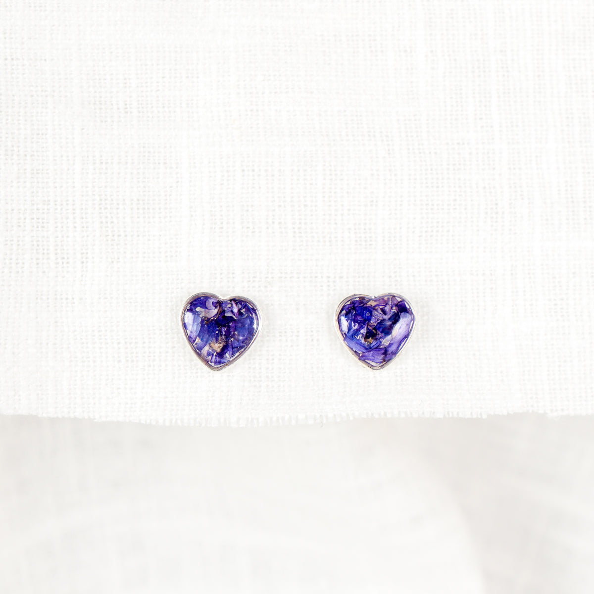 Crushed Aster Heart Studs