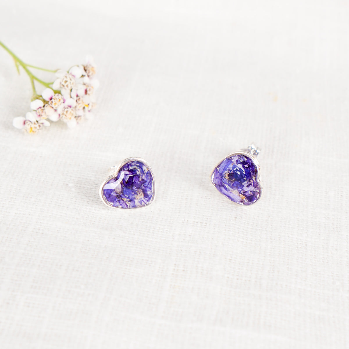 Crushed Aster Heart Studs